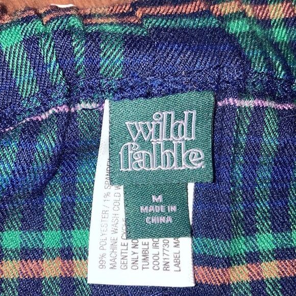 Wild Fable Size Medium Plaid Navy Blue Wrap High Waisted Mini Skirt - Picture 5 of 5
